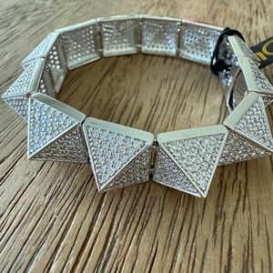 nOir Jewelry Silver Geometric Bracelet
